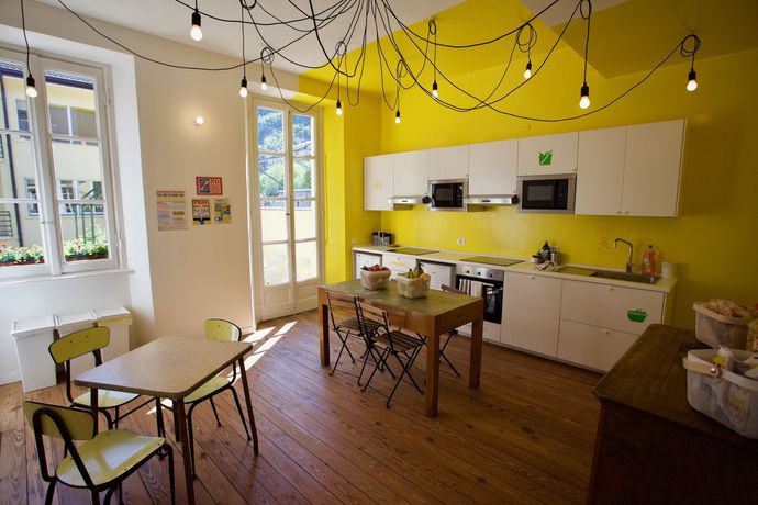 Imagen de los interiores del Hostel Ostello Bello Lake Como. Foto 18