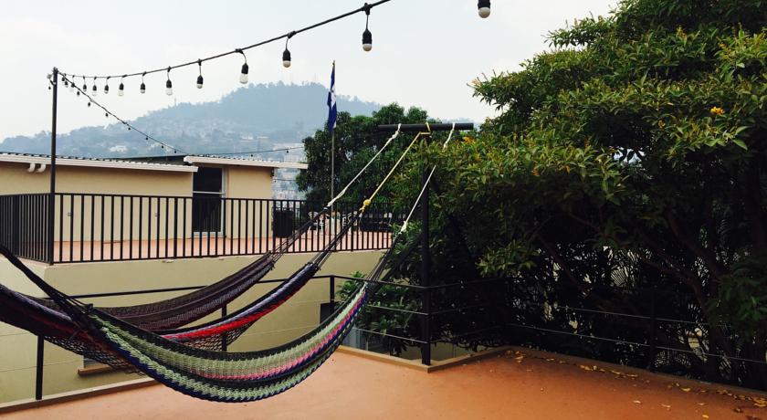 Imagen de los exteriores del Hostel Palmira. Foto 8