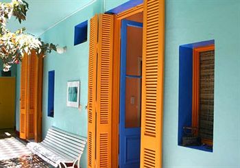 Imagen de los exteriores del Hostel Pampa. Foto 9