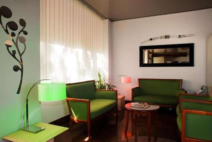 Imagen de los interiores del Hostel Paris, Parque de la Villete. Foto 17