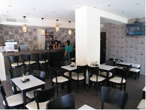 Imagen general del Hostel Pella Inn. Foto 11