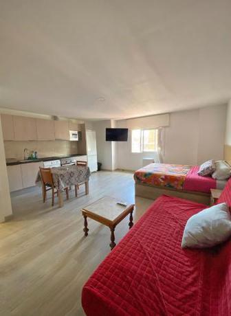 Imagen general del Hostel Penedes. Foto 7