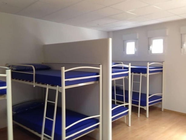 Imagen de la habitación del Hostel Pensión Albergue Puente Ribeira. Foto 5