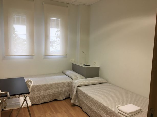 Imagen de la habitación del Hostel Pensión Albergue Puente Ribeira. Foto 14