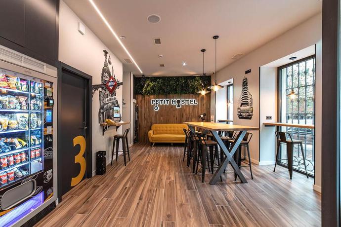 Imagen general del Hostel Petit La Latina - Adults Only. Foto 13