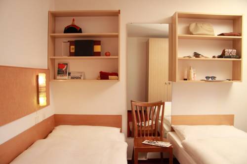 Imagen general del Hostel Petit Steffani. Foto 1