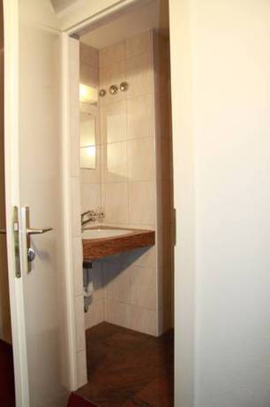 Imagen de la habitación del Hostel Petit Steffani. Foto 16