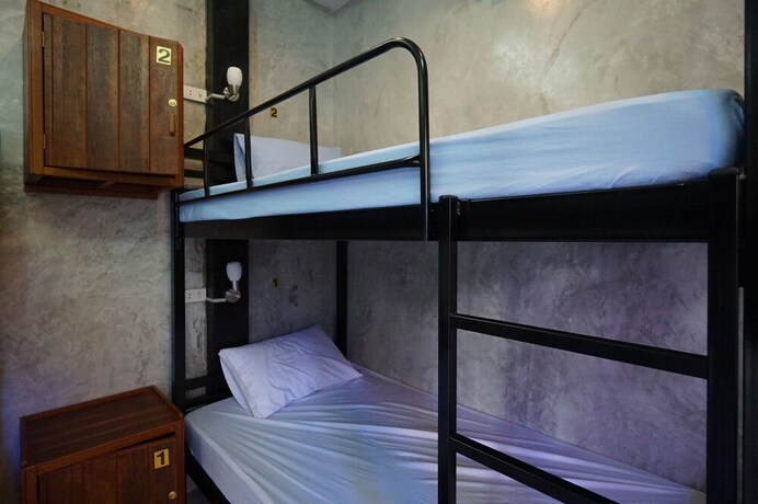 Imagen de la habitación del Hostel Pk, Ayutthaya. Foto 16