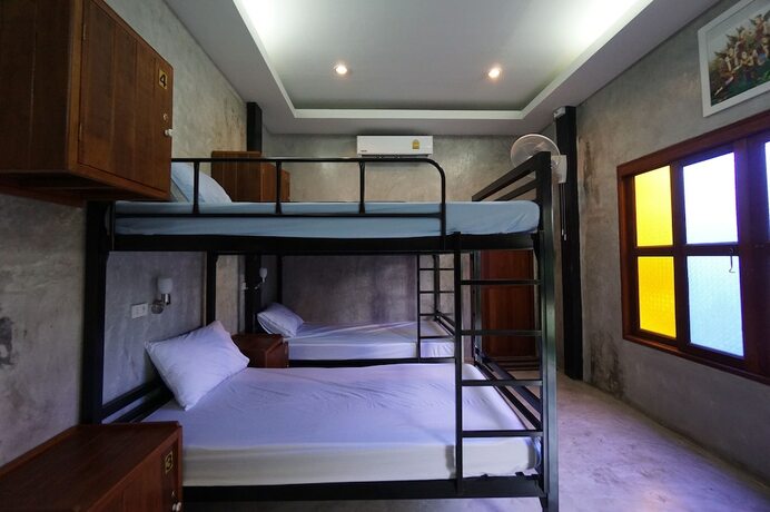 Imagen de la habitación del Hostel Pk, Ayutthaya. Foto 19