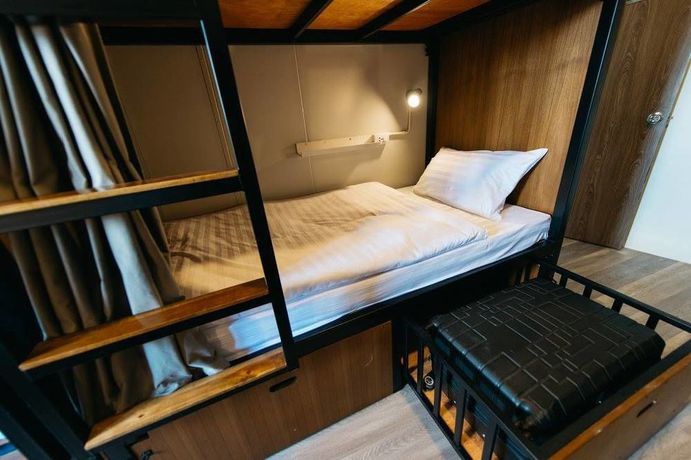 Imagen de los interiores del Hostel Ploen Bangkok - Adults Only. Foto 19