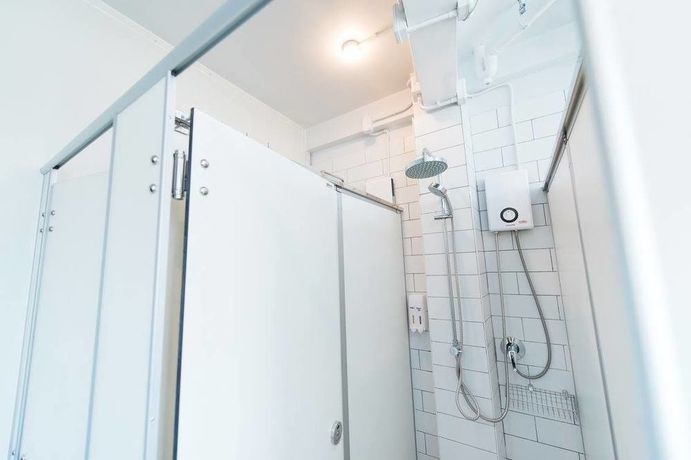 Imagen del bar/restaurante del Hostel Ploen Bangkok - Adults Only. Foto 3