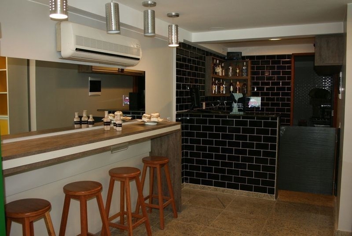 Imagen del bar/restaurante del Hostel Pontal Do Surf. Foto 2