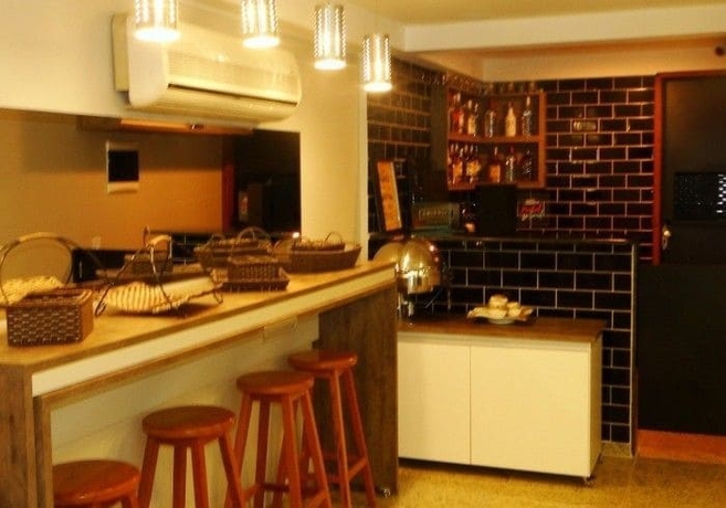 Imagen del bar/restaurante del Hostel Pontal Do Surf. Foto 4