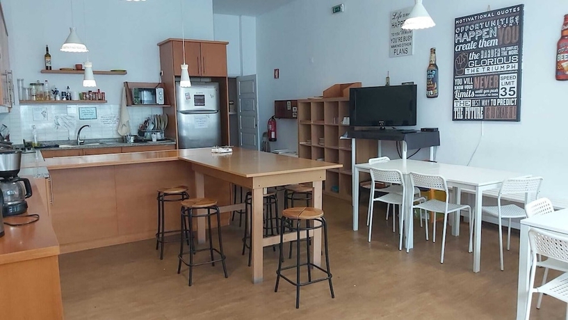 Imagen de los interiores del Hostel Porto Downtown. Foto 17