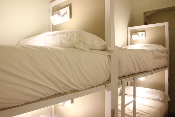 Imagen de la habitación del Hostel Poshtel Bilbao Premium. Foto 5