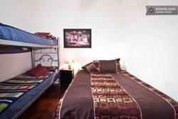 Imagen de la habitación del Hostel Puertas del Sol. Foto 33