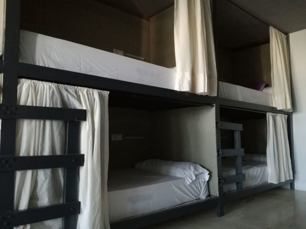 Imagen de la habitación del Hostel Puerto Algeciras. Foto 12