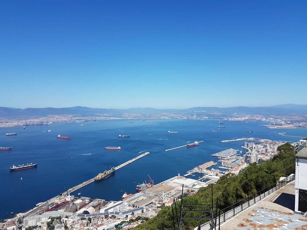 Imagen general del Hostel Puerto Algeciras. Foto 5