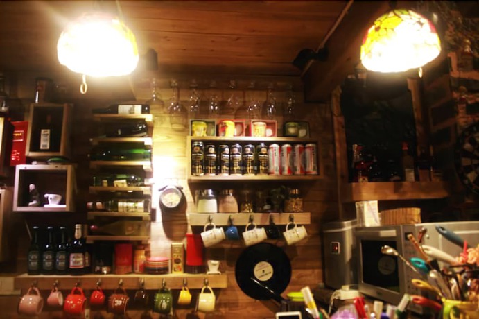 Imagen del bar/restaurante del Hostel Qing He Yue International Youth. Foto 8