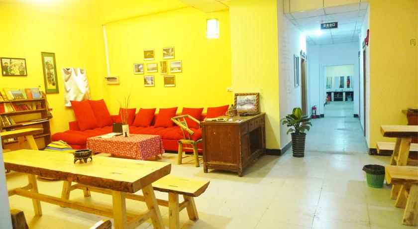 Imagen del bar/restaurante del Hostel Qinghai Travel International Youth. Foto 2