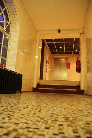 Imagen de los interiores del Hostel RestUp London. Foto 16