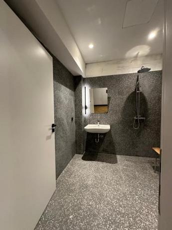 Imagen general del Hostel Retroverse. Foto 11