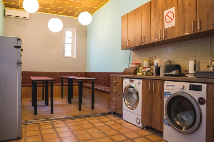 Imagen de los interiores del Hostel Reveller's. Foto 18