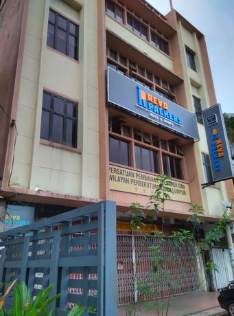 Imagen de los interiores del Hostel Revopackers Beds and Bunks. Foto 11