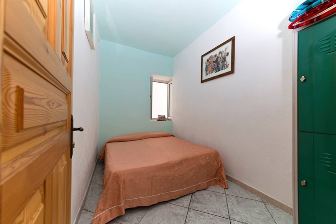 Imagen de la habitación del Hostel Ring, Ischia. Foto 4