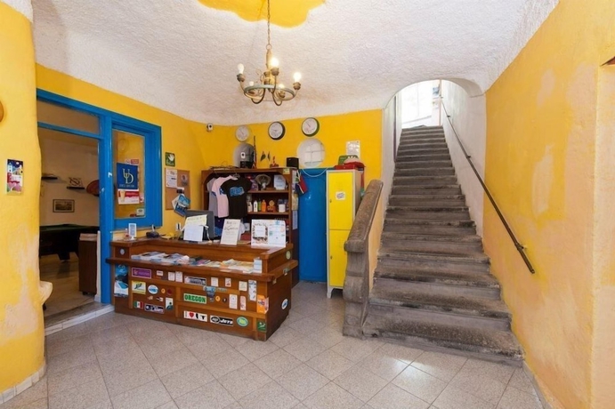 Imagen de los interiores del Hostel Ring, Ischia. Foto 15