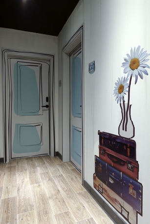 Imagen de los interiores del Hostel Room Chueca. Foto 14