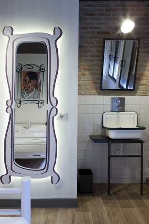 Imagen de la habitación del Hostel Room00 Ventura. Foto 13