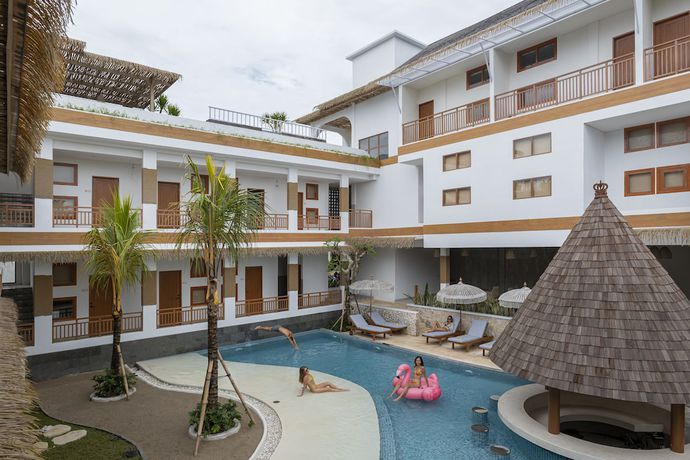 Imagen de los interiores del Hostel Roomates Surf Camp Canggu by Ini Vie Hospitality. Foto 14