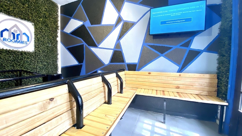 Imagen de la habitación del Hostel Roomies Roma. Foto 13