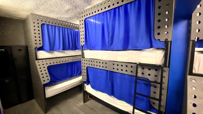 Imagen general del Hostel Roomies Roma. Foto 8