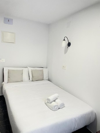 Imagen de la habitación del Hostel SL Marbella. Foto 14