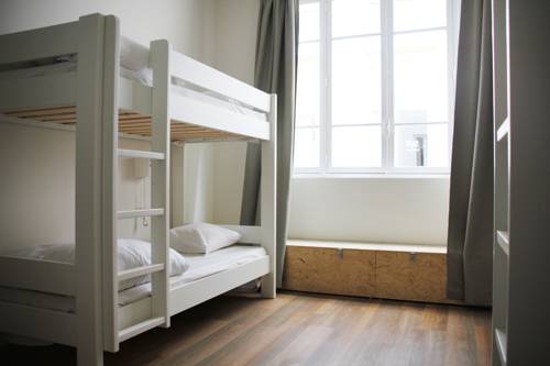 Imagen de la habitación del Hostel SLO Lyon Saxe. Foto 12