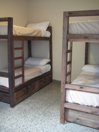 Imagen de la habitación del Hostel Sabatico Travelers and Guesthouse. Foto 9