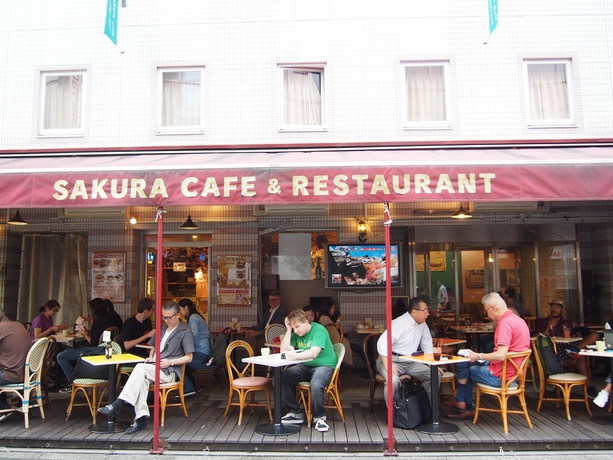 Imagen del bar/restaurante del Hostel Sakura Hotel Ikebukuro -. Foto 4