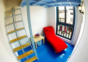 Imagen de los interiores del Hostel Sayang-sayang2 Youth. Foto 14