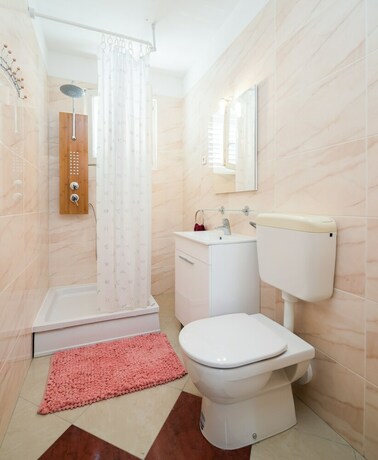 Imagen de la habitación del Hostel &Scaron;akić. Foto 26