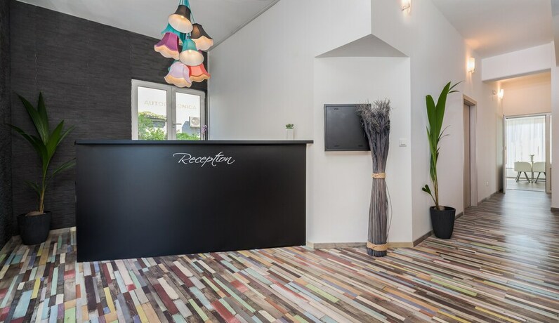 Imagen de los interiores del Hostel &Scaron;akić. Foto 32