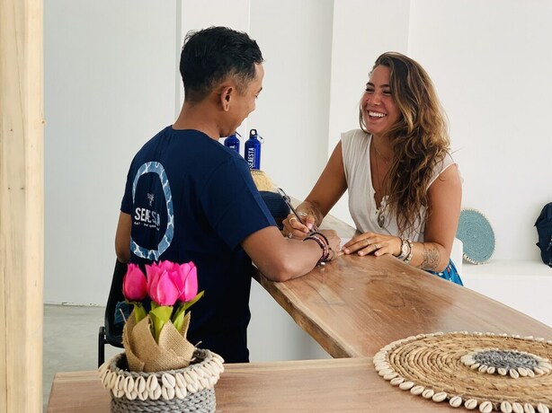 Imagen de los interiores del Hostel Seaesta Komodo -. Foto 34