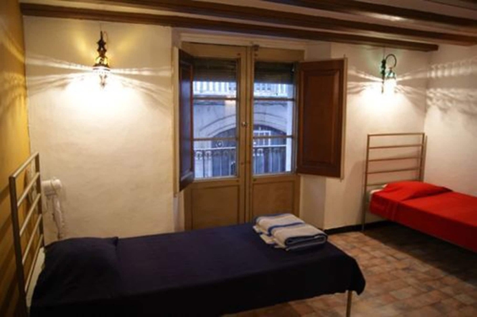 Imagen de la habitación del Hostel Serenity Gotic. Foto 10