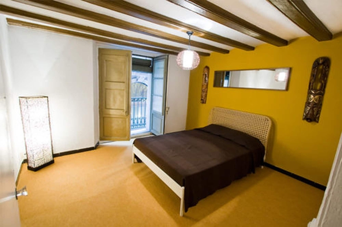 Imagen de la habitación del Hostel Serenity Gotic. Foto 12