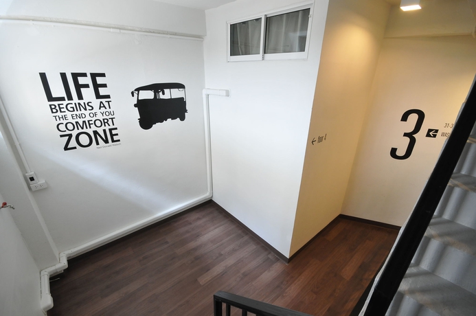 Imagen de los interiores del Hostel Shane Bangkok. Foto 14