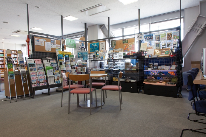 Imagen de los interiores del Hostel Shin-osaka Youth. Foto 16