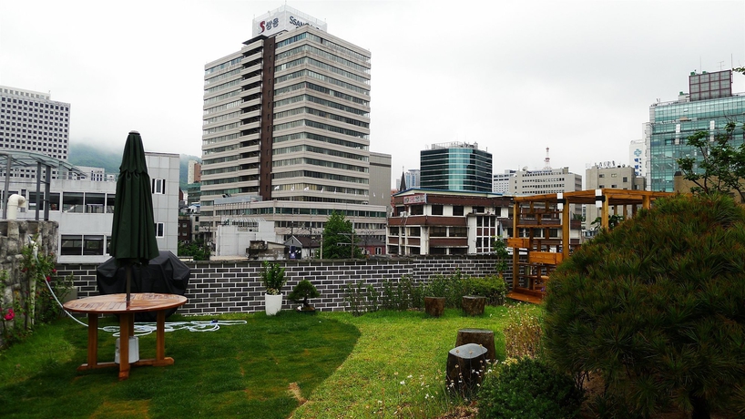 Imagen de los exteriores del Hostel Sieoso -. Foto 15