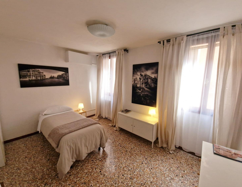 Imagen general del Hostel Silk Road, Venecia. Foto 10