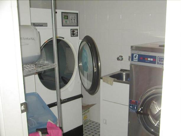 Imagen general del Hostel Sinclairs City. Foto 2